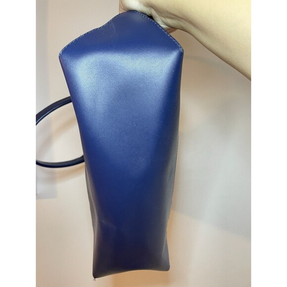 Michael Kors Navy Fulton Textured Canvas and Leather Trim Medium Tote - Picture 5 of 11